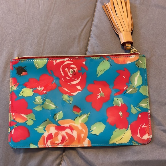 Dooney & Burke Clutch - Picture 4 of 7